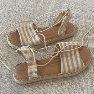 Old Navy Neutral Lace Up Platform Sandals